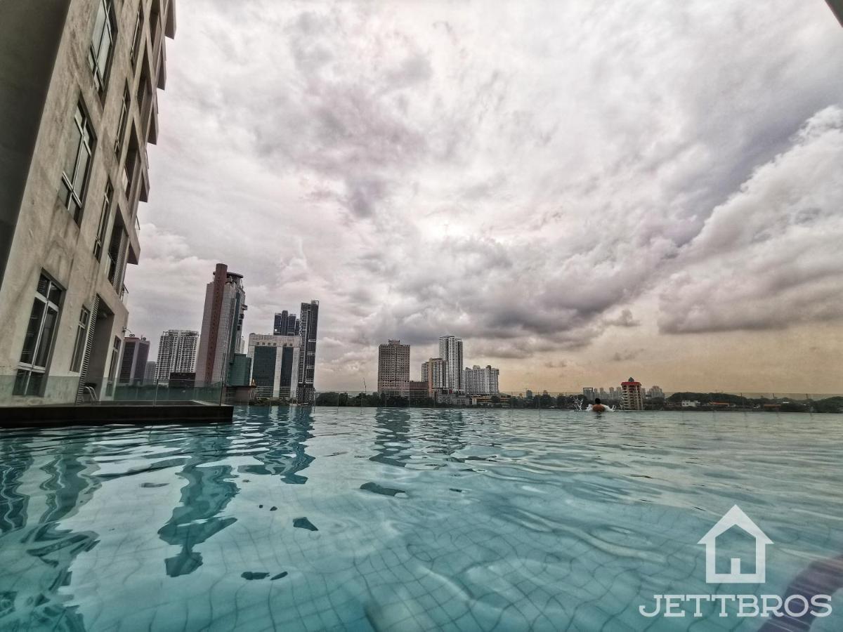 דירות Ksl D'Esplanade By Jettbros ג'והור בהרו מראה חיצוני תמונה