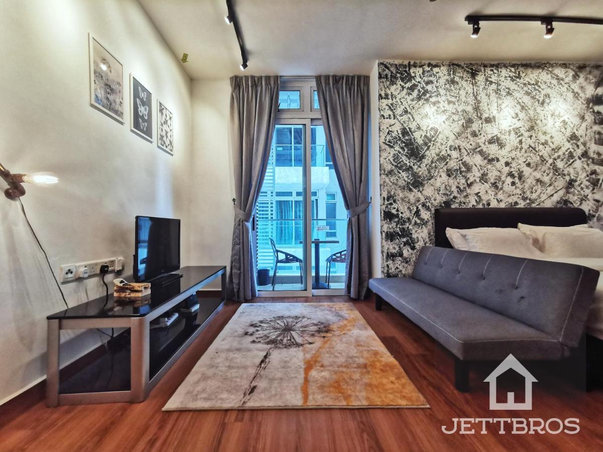 דירות Ksl D'Esplanade By Jettbros ג'והור בהרו מראה חיצוני תמונה