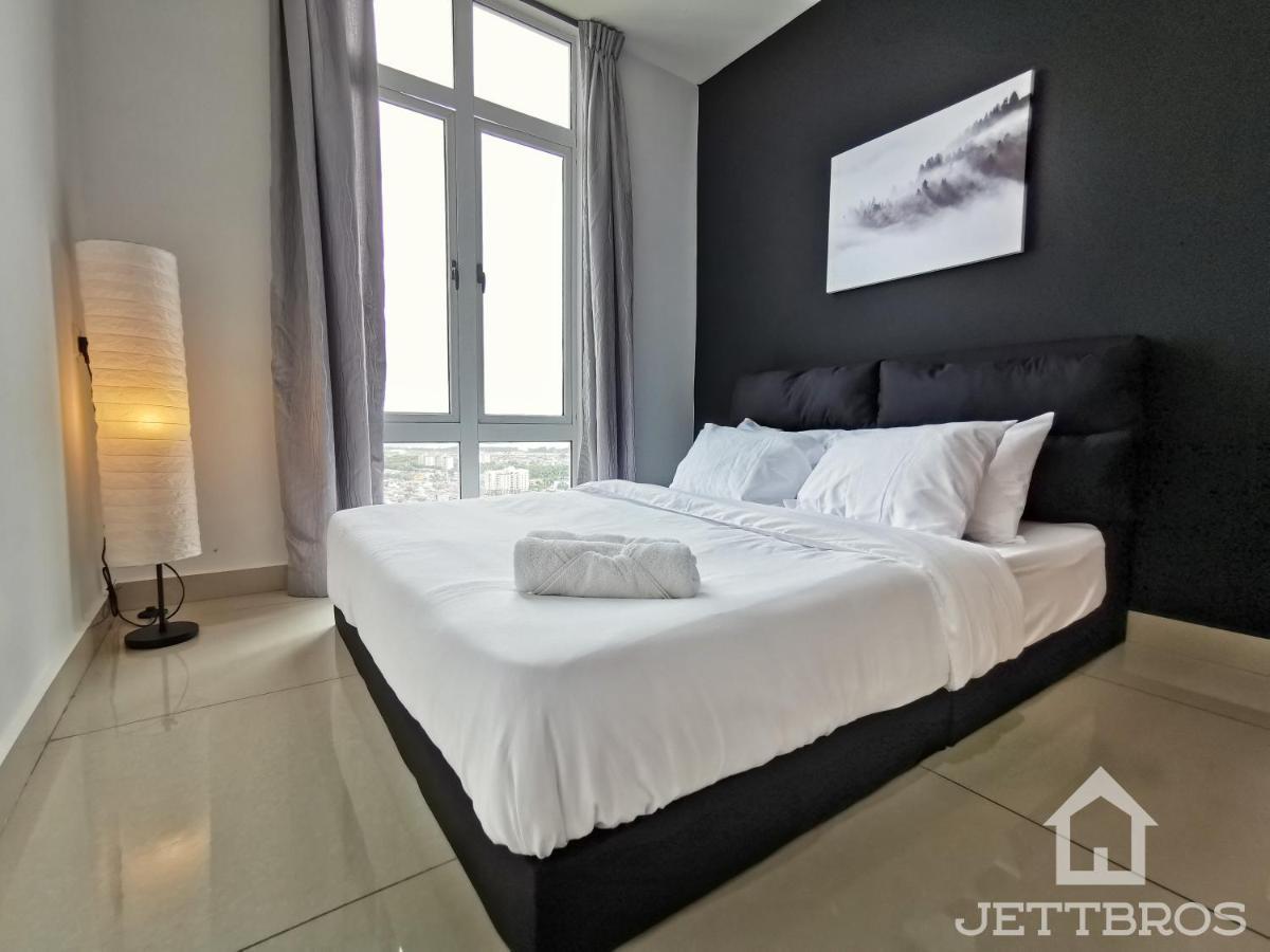 דירות Ksl D'Esplanade By Jettbros ג'והור בהרו מראה חיצוני תמונה