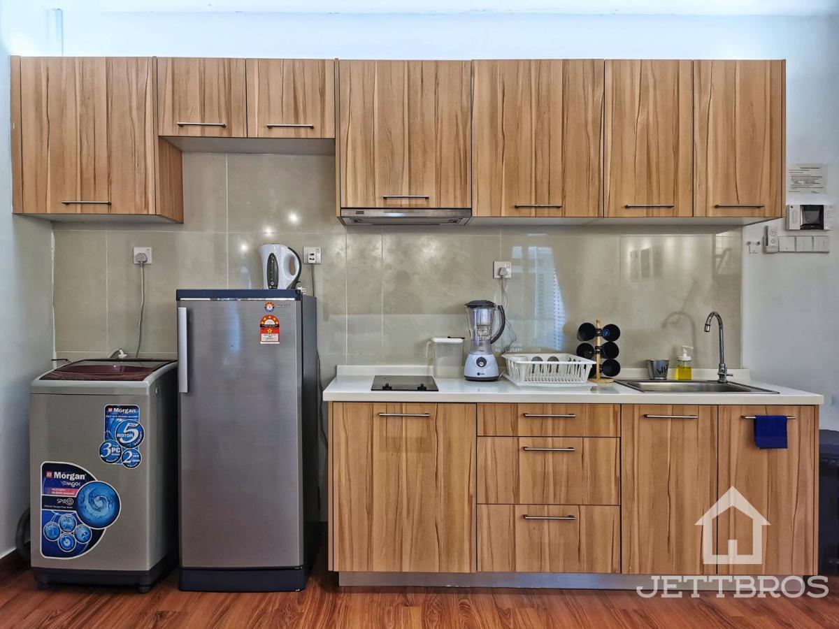 דירות Ksl D'Esplanade By Jettbros ג'והור בהרו מראה חיצוני תמונה
