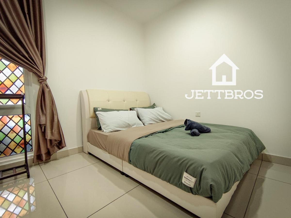 דירות Ksl D'Esplanade By Jettbros ג'והור בהרו מראה חיצוני תמונה